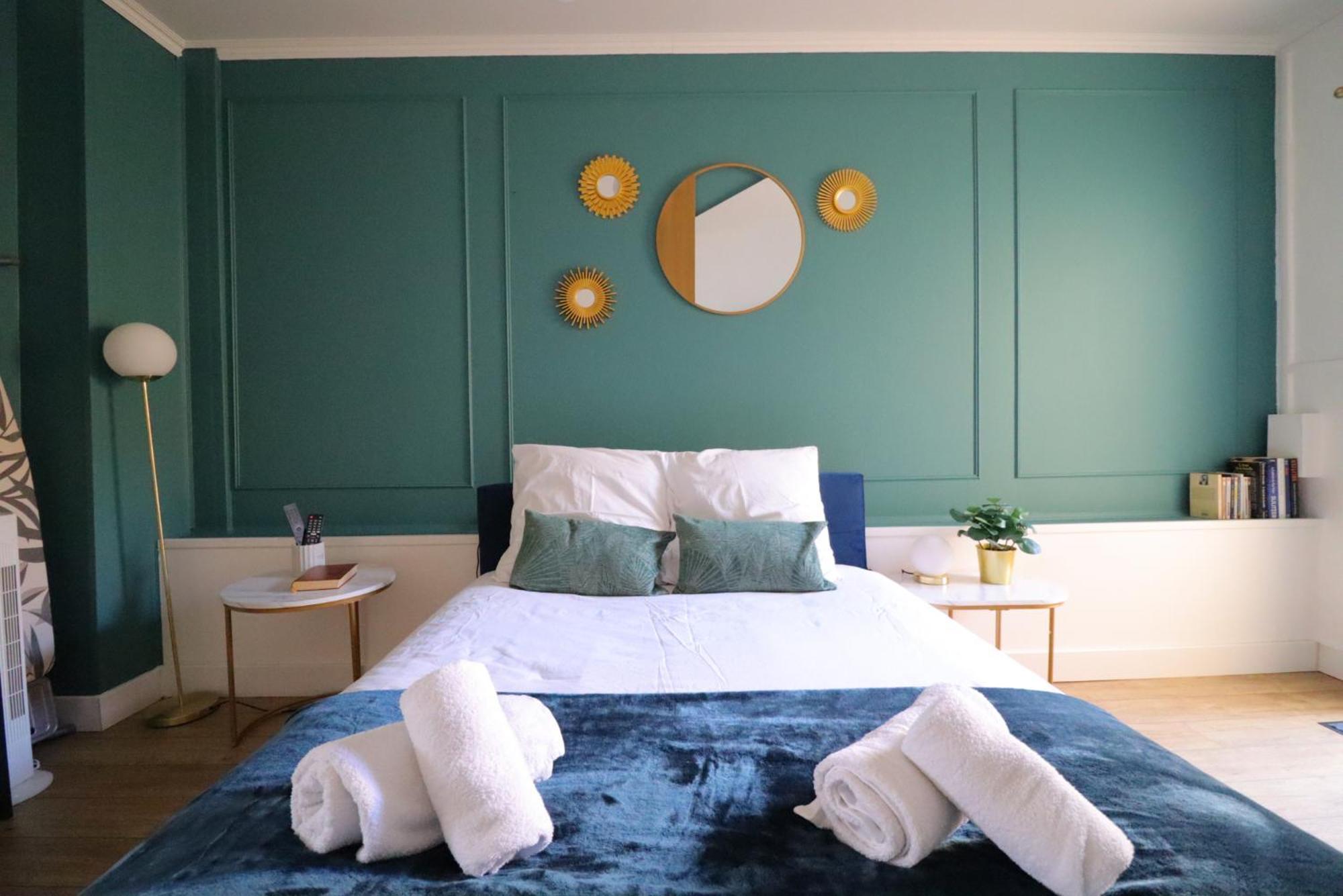 Le Neo - Studio Chic Avec Sa Cour Privative Et Fibre Бержерак Экстерьер фото